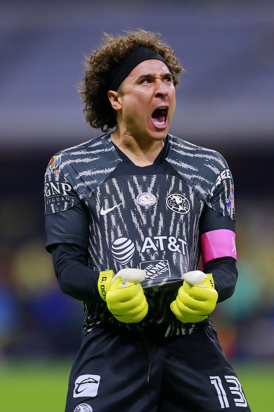 Ochoa intentó trascender a través de los trofeos con  América pero no lo logró. (Foto: Mauricio Salas/Jam Media/Getty Images)