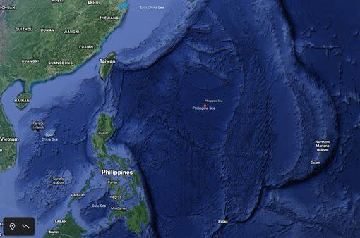 菲律賓海位於西太平洋、身處第一島鏈與第二島鏈之間，是戰略要衝。（圖／翻攝自Google Earth）