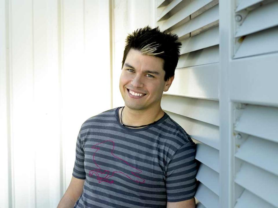 Jason Yeager, 28, from Grand Prairie, TX is one of the top 20 contestants on Season 7 of American Idol.