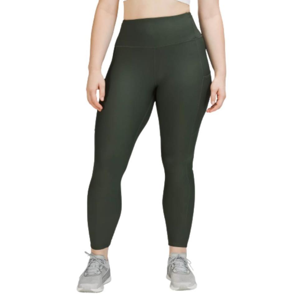 3) Fast and Free High-Rise Fleece Tight