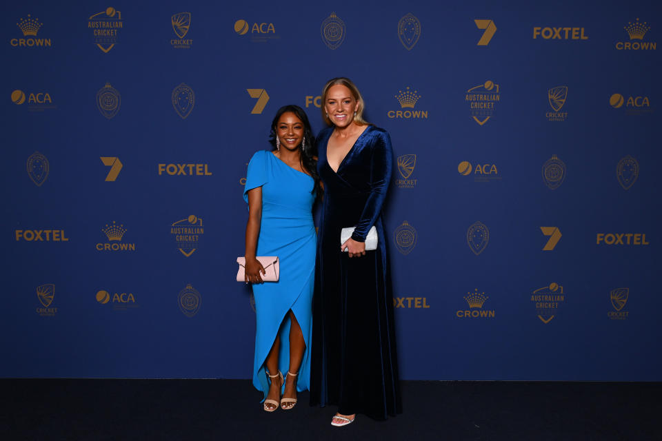 Alana King and Kim Garth at the 2024 Australian Cricket Awards.