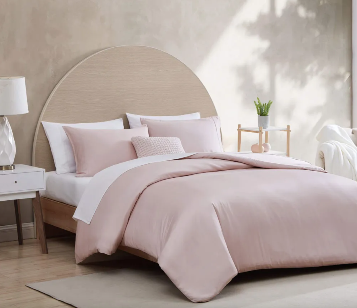 <p><a href="https://go.redirectingat.com?id=74968X1596630&url=https%3A%2F%2Fsundaycitizen.co%2Fproducts%2Fpremium-bamboo-duvet-cover&sref=https%3A%2F%2Fwww.cosmopolitan.com%2Flifestyle%2Fg28246000%2Fbest-duvet-covers%2F" rel="nofollow noopener" target="_blank" data-ylk="slk:Shop Now;elm:context_link;itc:0;sec:content-canvas" class="link rapid-noclick-resp">Shop Now</a></p><p>Natural Premium Bamboo Duvet Cover</p><p>$180.00</p><p>sundaycitizen.co</p>