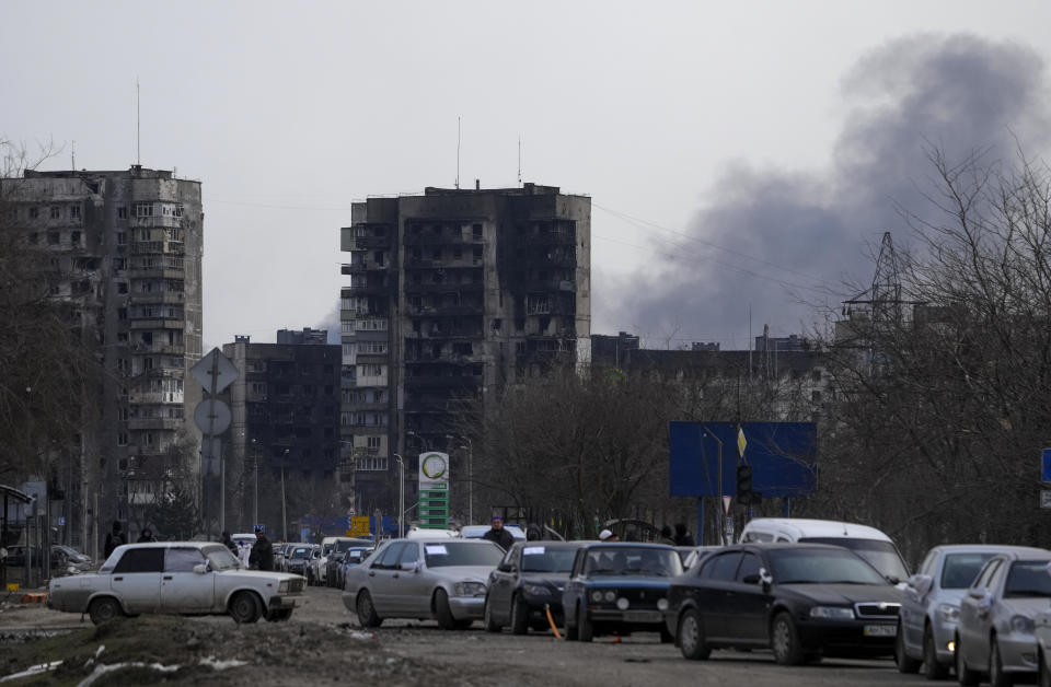 Civilians who had been trapped in Mariupol, Ukraine by Russian attacks are evacuated in groups under the control of pro-Russian separatists, March 20, 2022. / Credit: Stringer/Anadolu Agency/Getty