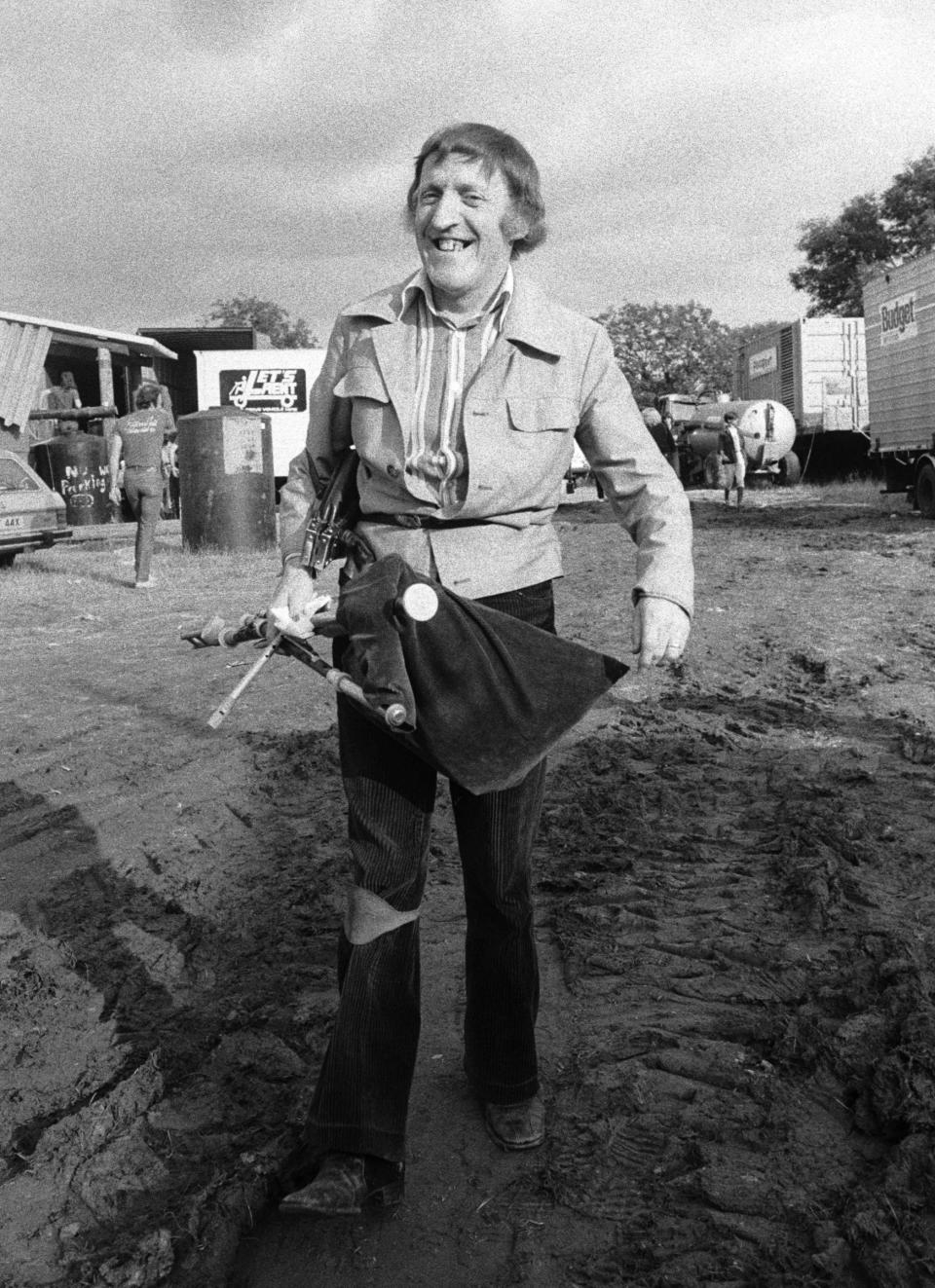 Backstage at Glastonbury, June 1983 - David Corio/Redferns