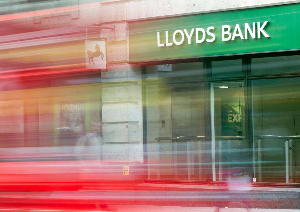 The logo of British Lloyds bank is seen on a branch of the bank in central London on February 27, 2015. Lloyds Banking Group has posted its first annual profit since a 2008 bailout by the British government, edging it closer to a return to full private ownership, results showed Friday. AFP PHOTO / JACK TAYLOR (Photo by JACK TAYLOR / AFP) (Photo by JACK TAYLOR/AFP via Getty Images)