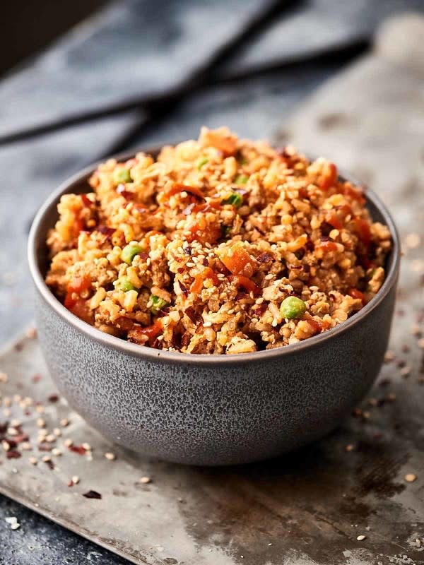 <p>Show Me the Yummy</p><p>This ground turkey fried brown rice is a healthier twist on a takeout classic!</p><p><strong>Get the recipe: <a href="https://showmetheyummy.com/ground-turkey-fried-rice-recipe/" rel="nofollow noopener" target="_blank" data-ylk="slk:Ground Turkey Fried Brown Rice;elm:context_link;itc:0;sec:content-canvas" class="link ">Ground Turkey Fried Brown Rice</a></strong></p>