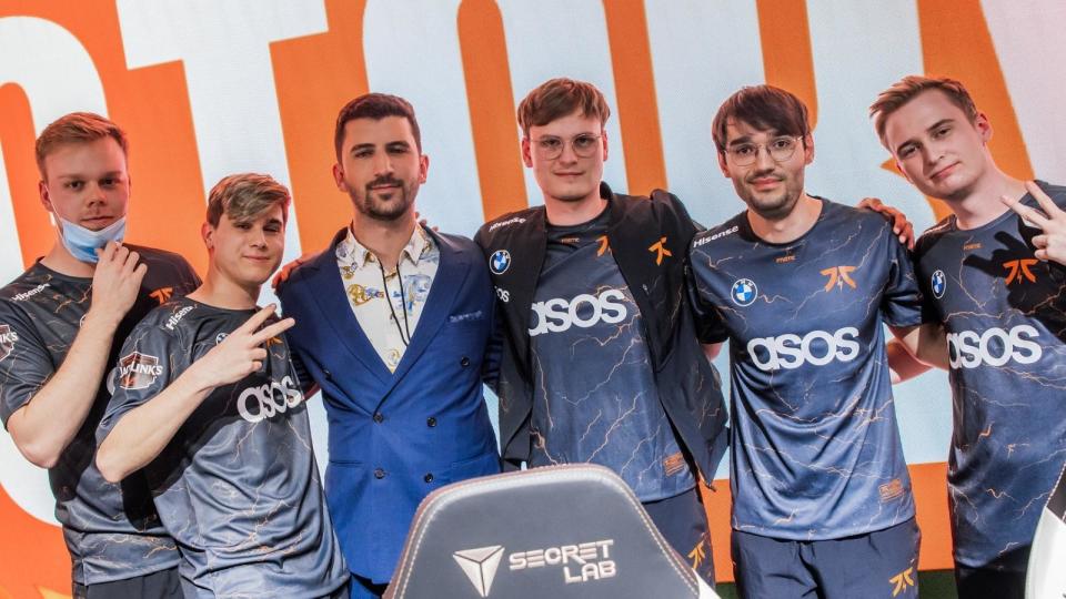 With the Fnatic roster finally complete, they need to catch up with practice and prepare for one of the Groups of Death. (Photo: Riot Games)