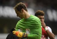 Britain Football Soccer - Tottenham Hotspur v Arsenal - Premier League - White Hart Lane - 30/4/17 Arsenal's Petr Cech and Alex Oxlade-Chamberlain look dejected after the match Reuters / Toby Melville Livepic