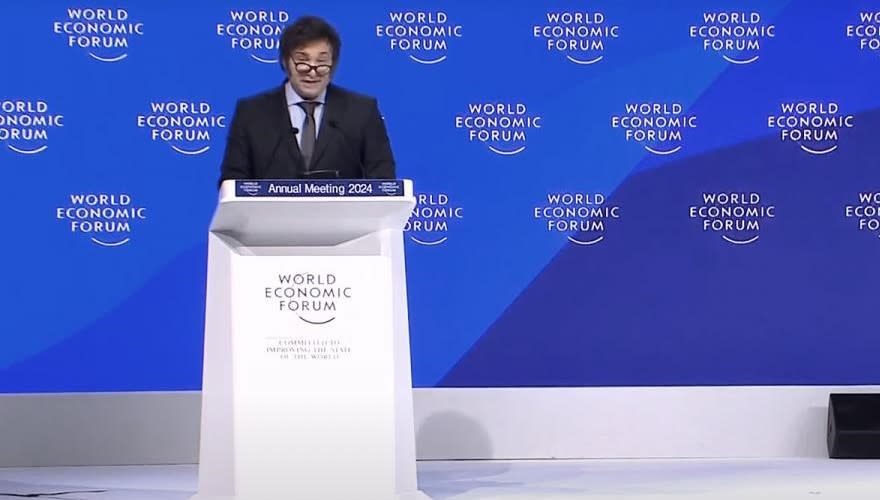 En su discurso en Davos, Milei instó a erradicar el socialismo a nivel mundial.