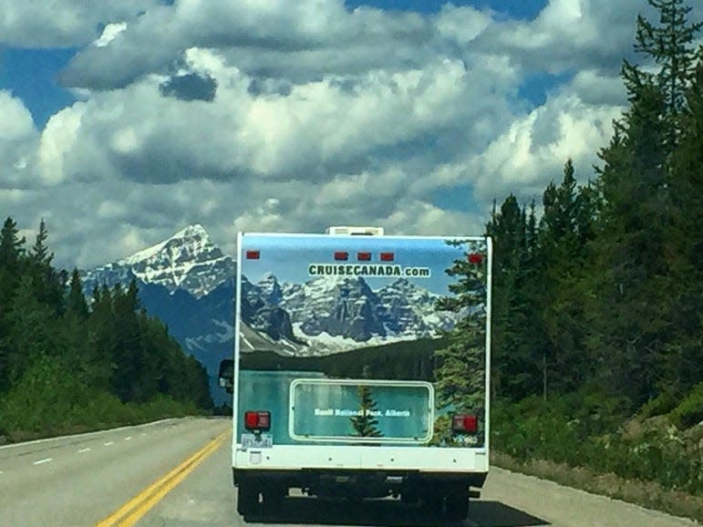 truck mountains canada