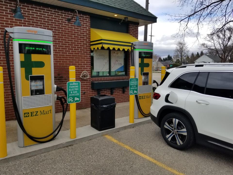 2023 mercedes eqb charging in northern michigan