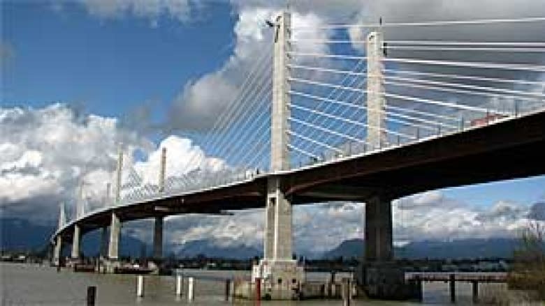 Port Mann Bridge tolls discriminate against disabled children, says mother