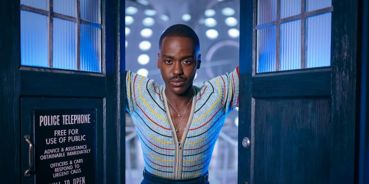 ncuti gatwa as the fifteenth doctor, standing in between the open doors of the tardis in a scene from doctor who