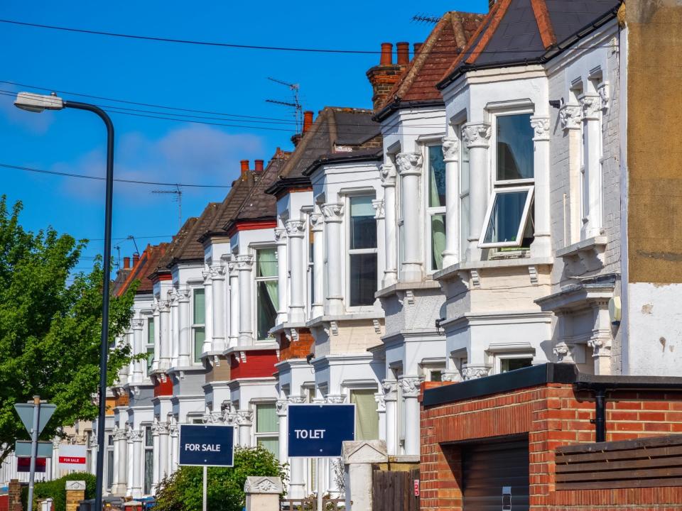 ‘Bored of Brexit’ house-hunters push UK property prices up in April