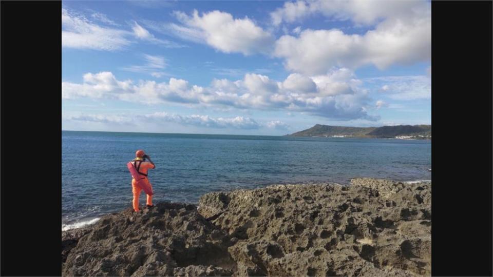 屏東竹坑海域遊艇翻覆船長失蹤　海陸空聯合搜救中