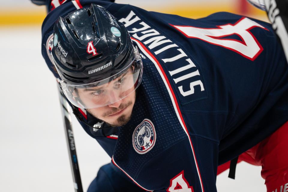 Jan 6, 2024; Columbus, Ohio, USA;
Columbus Blue Jackets center Cole Sillinger (4) prepares to face off against Minnesota Wild center Frederick Gaudreau (89) during the first period of their game on Saturday, Jan. 6, 2024 at Nationwide Arena.