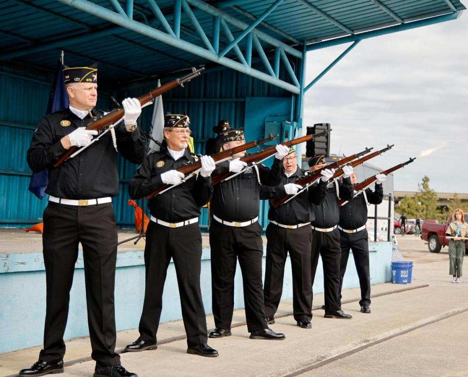 Honor Guard Post 379 from Bedford Texas started with a 21 gun salute during the 2023 Tarrant County Veterans Day Parade.