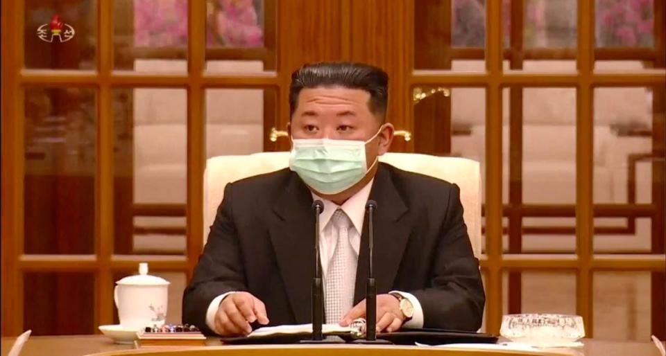 Kim Jong UN in mask