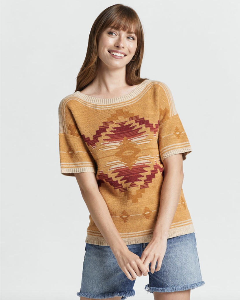 WOMEN'S SHORT-SLEEVE GRAPHIC PULLOVER