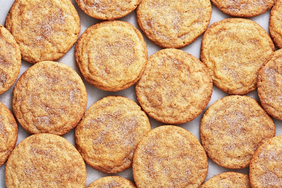 Giant Snickerdoodles