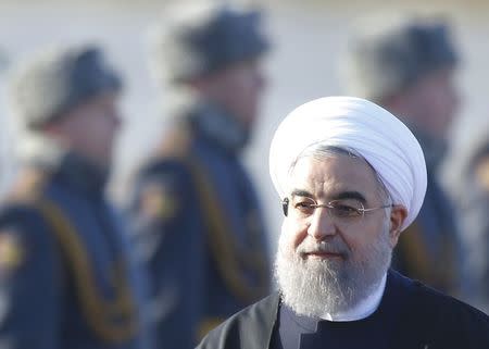 Iranian President Hassan Rouhani inspects the honour guard during a welcoming ceremony upon his arrival at Vnukovo International Airport in Moscow, Russia March 27, 2017. REUTERS/Maxim Shemetov