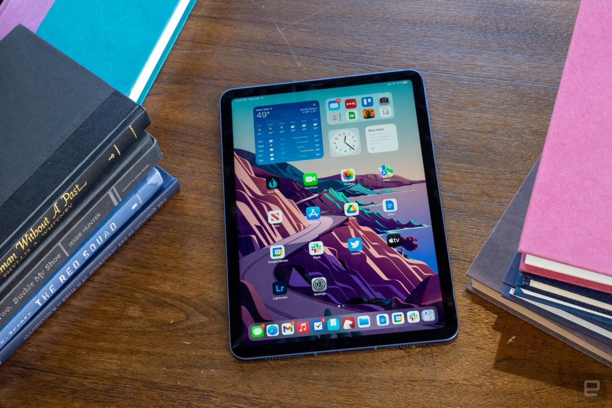 When to choose 's $100 tablet over pricey iPad