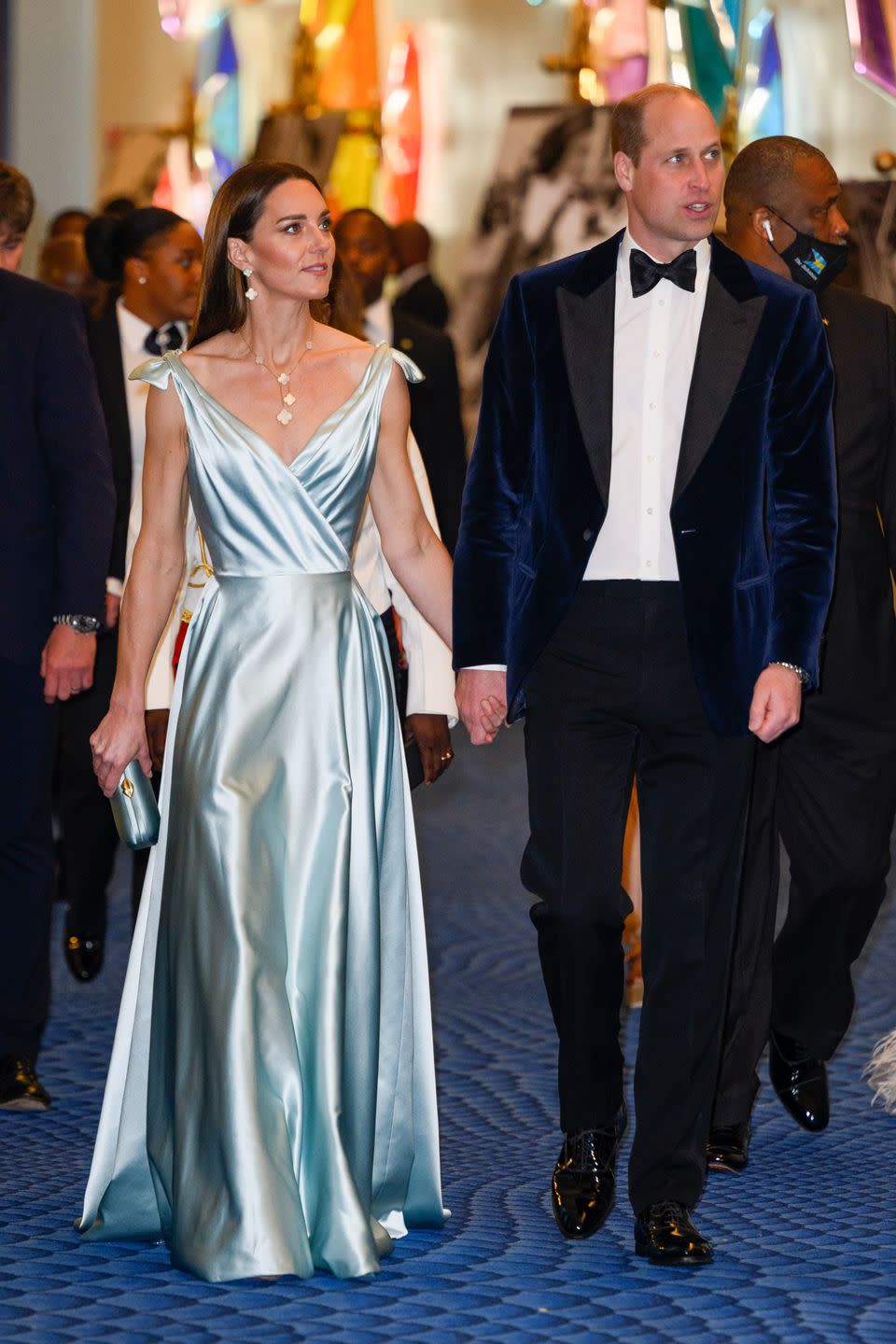 <p>They held hands (extremely rare for the Cambridges!) as they arrived to a reception in the Bahamas.</p>