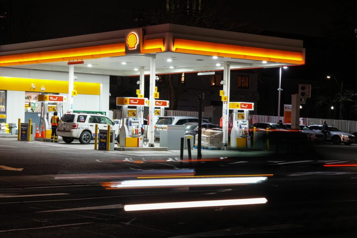 Drivers see cheaper prices at the pump as crude oil slumps