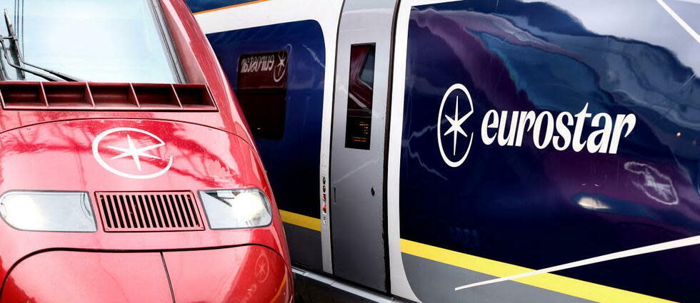 Si les Thalys perdent leur nom, ils conservent toutefois leur couleur rouge historique.  - Credit:KENZO TRIBOUILLARD / AFP