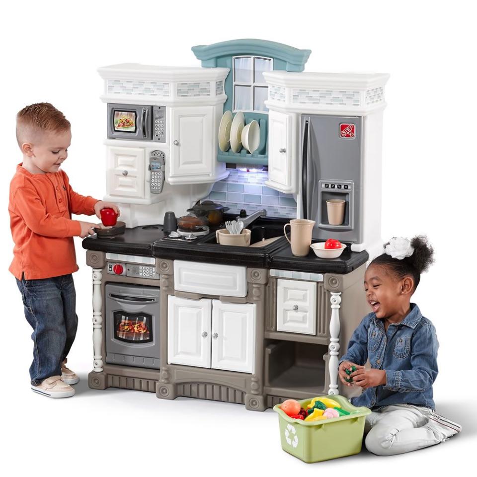 13) Lifestyle Dream Kitchen Toddler Play Set