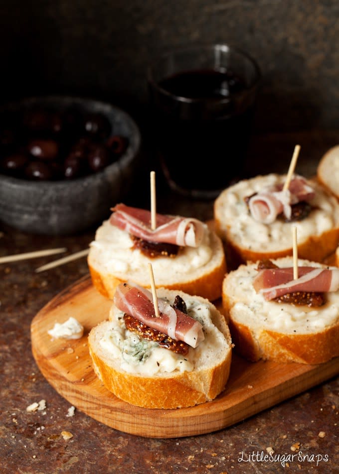 <p><strong>10. <a rel="nofollow noopener" href="http://www.littlesugarsnaps.com/2016/09/20/fig-prosciutto-gorgonzola-crostini/" target="_blank" data-ylk="slk:Rustic Fig Prosciutto Gorgonzola Crostini;elm:context_link;itc:0;sec:content-canvas" class="link ">Rustic Fig Prosciutto Gorgonzola Crostini</a></strong></p> <h4>Source: Little Sugar Snaps</h4>