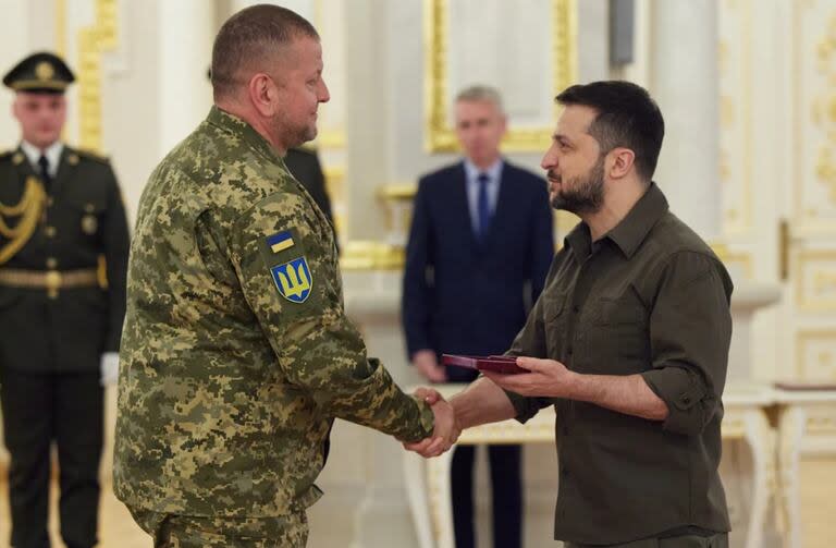 Volodimir Zelensky señaló que sus planes iban más allá del reemplazo de su máximo comandante militar, el general Valery Zaluzhny