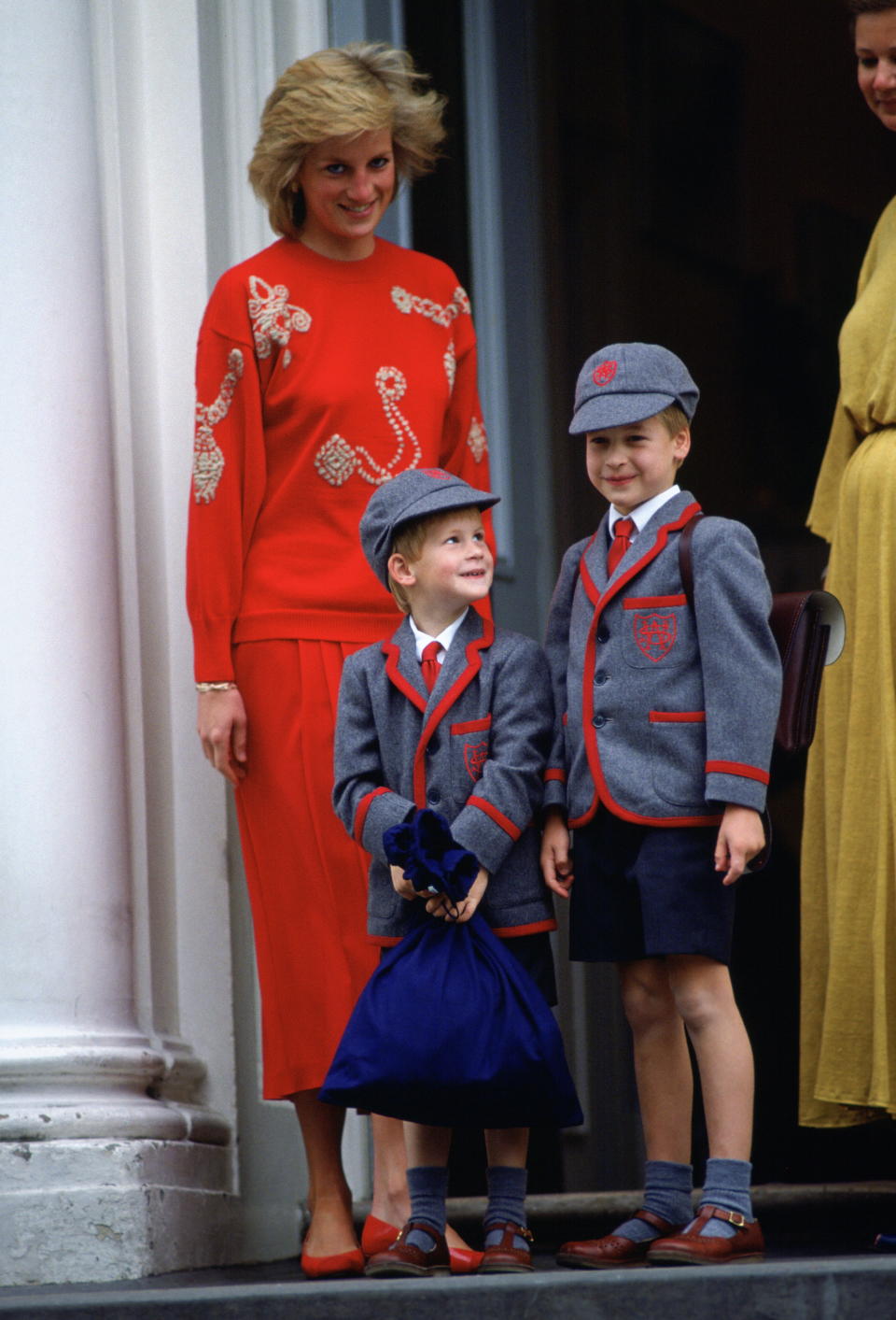 LONDON, UNITED KINGDOM - SEPTEMBER 11:  Princess Diana With Her Sons Prince William And Prince Harry Standing On The Steps Of Wetherby School On The First Day For Prince Harry.  (Photo by Tim Graham Photo Library via Getty Images)