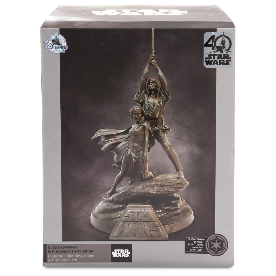 Figurine Packaging, Front