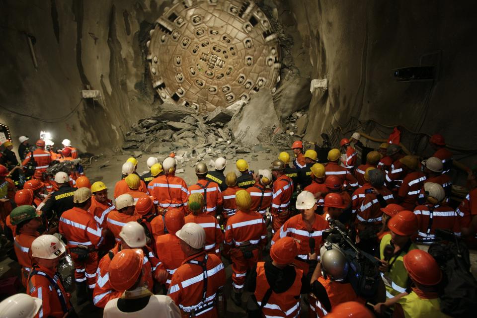 Breakthrough For Second Shaft Of Gotthard Tunnel