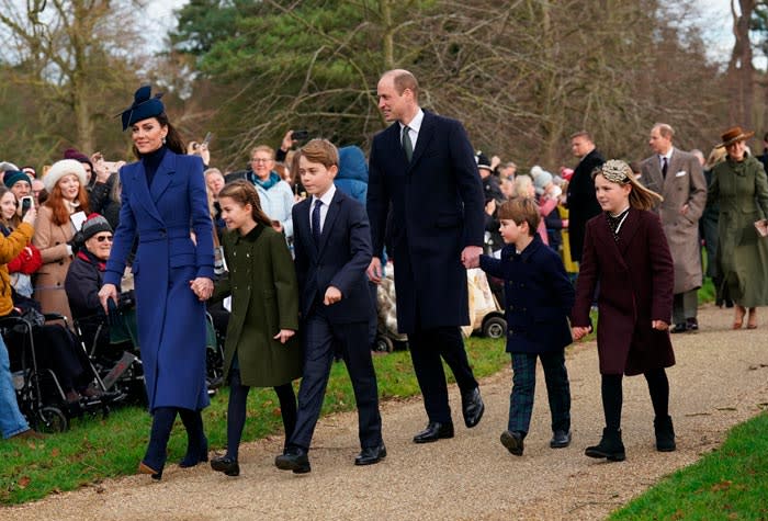 Los príncipes de Gales y sus hijos