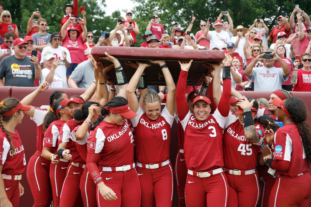 Who's going to win the Women's College World Series? Experts pick every