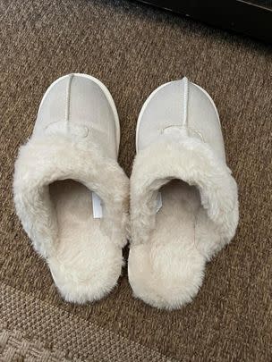 20% off a pair of fluffy house slippers