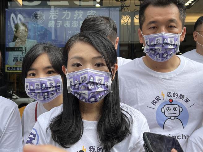 針對民進黨團向資策會要資料，民眾黨新竹市長參選人高虹安直指非常誇張，也說柯建銘的行為讓大家「嘆為觀止」，認為政治追殺不需到這種程度。（王惠慧攝）