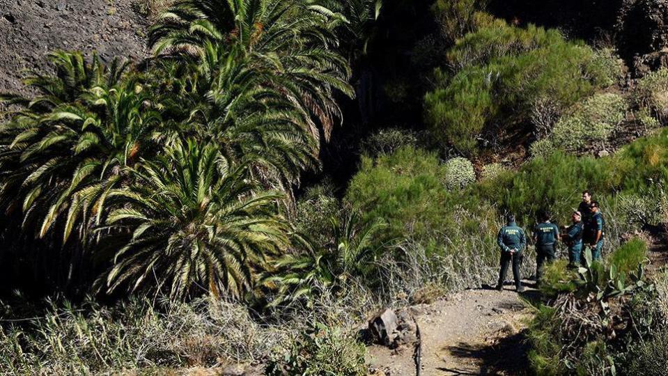 Several Guardia Civil officers in the Masca ravine