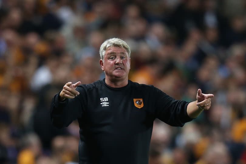 Steve Bruce during the third qualifying round game with AS Trencin at the KC Stadium in August 2014