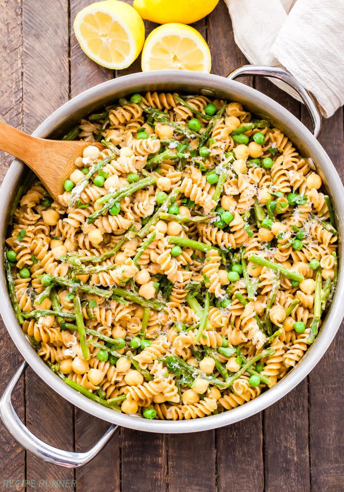 Lemon Goat Cheese Pasta with Chickpeas and Asparagus
