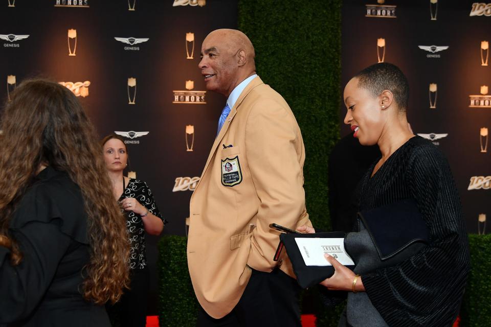 Hall of Famer Kellen Winslow Sr. appears on the red carpet prior to the NFL Honors awards presentation in 2020.