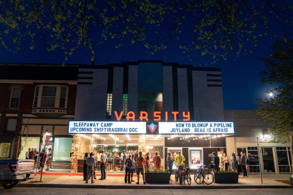 Des Moines' Varsity Cinema hosts the premiere of  "SHIFT: The RAGBRAI Documentary" to a sold-out crowd May 4.