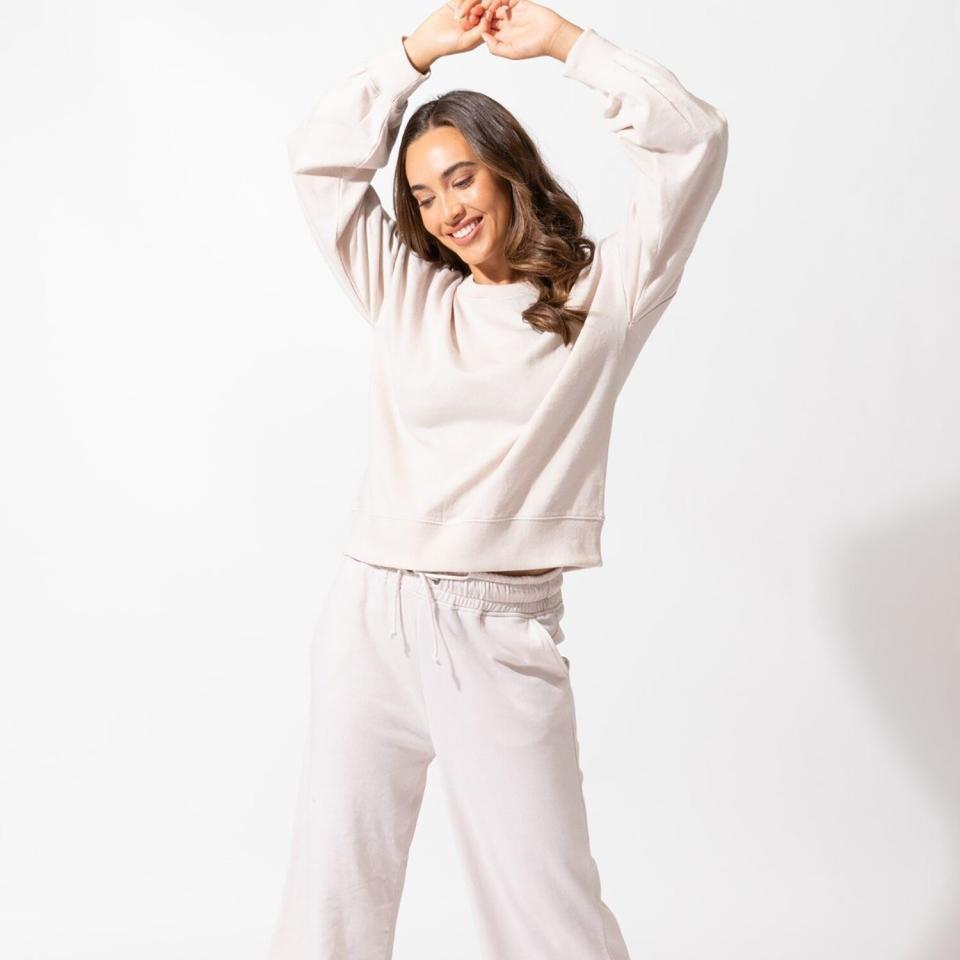 Threads 4 Thought Samira Sweatshirt and Haisley Crop Pant