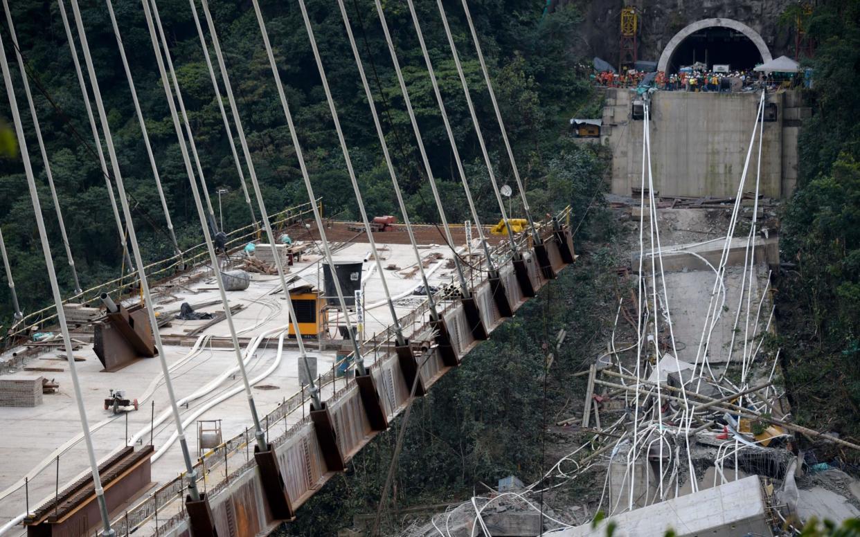 The bridge in Guayabetal municipality is on the road that connects Bogota with the city of Villavicencio, Cundinamarca - AFP