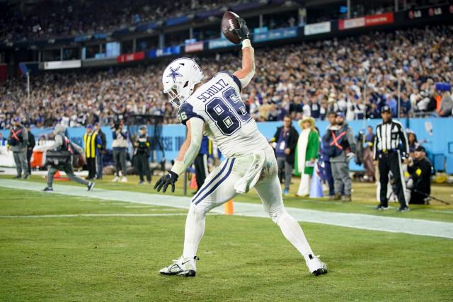 Dallas Cowboys grab 12th win against overmatched Tennessee Titans