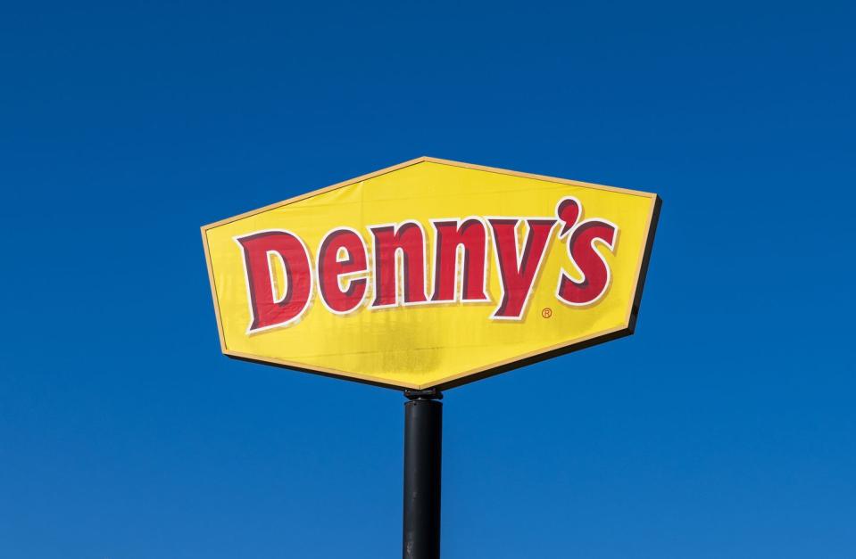 6) Denny's