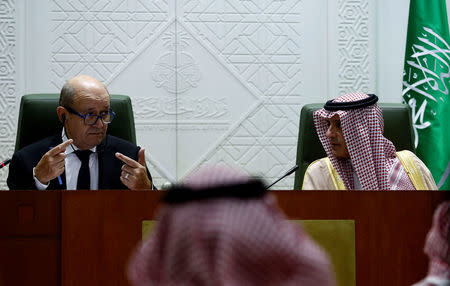 France's Foreign Minister Jean-Yves Le Drian and Saudi Foreign Minister Adel al-Jubeir attend a joint news conference in Riyadh, Saudi Arabia, November 16, 2017. REUTERS/Faisal Al Nasser