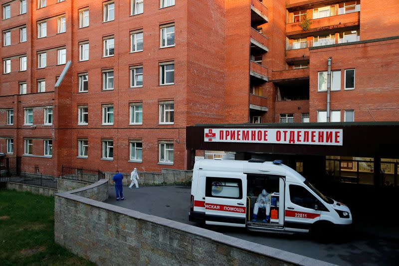 FILE PHOTO: Outbreak of the coronavirus disease (COVID-19) in Saint Petersburg